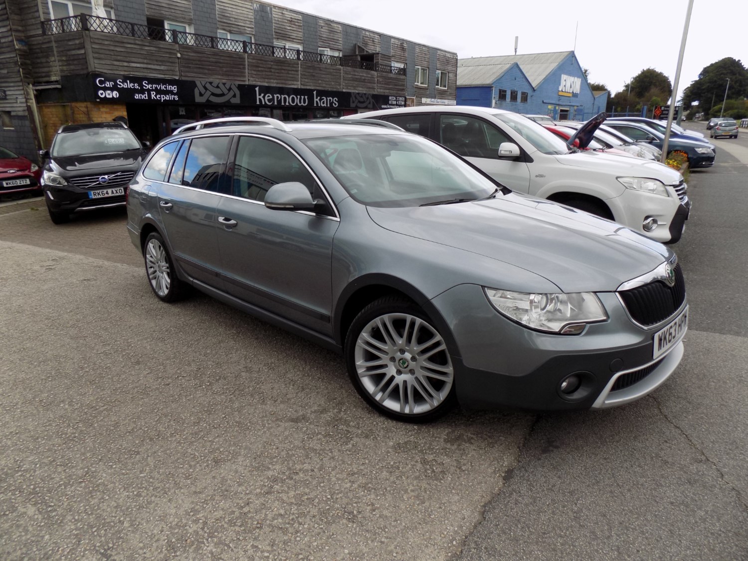 Skoda Superb Listing Image