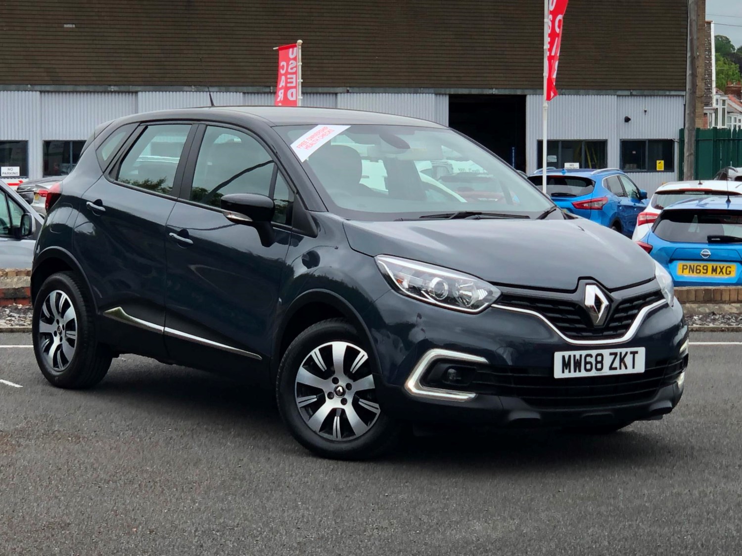 Renault Captur Listing Image