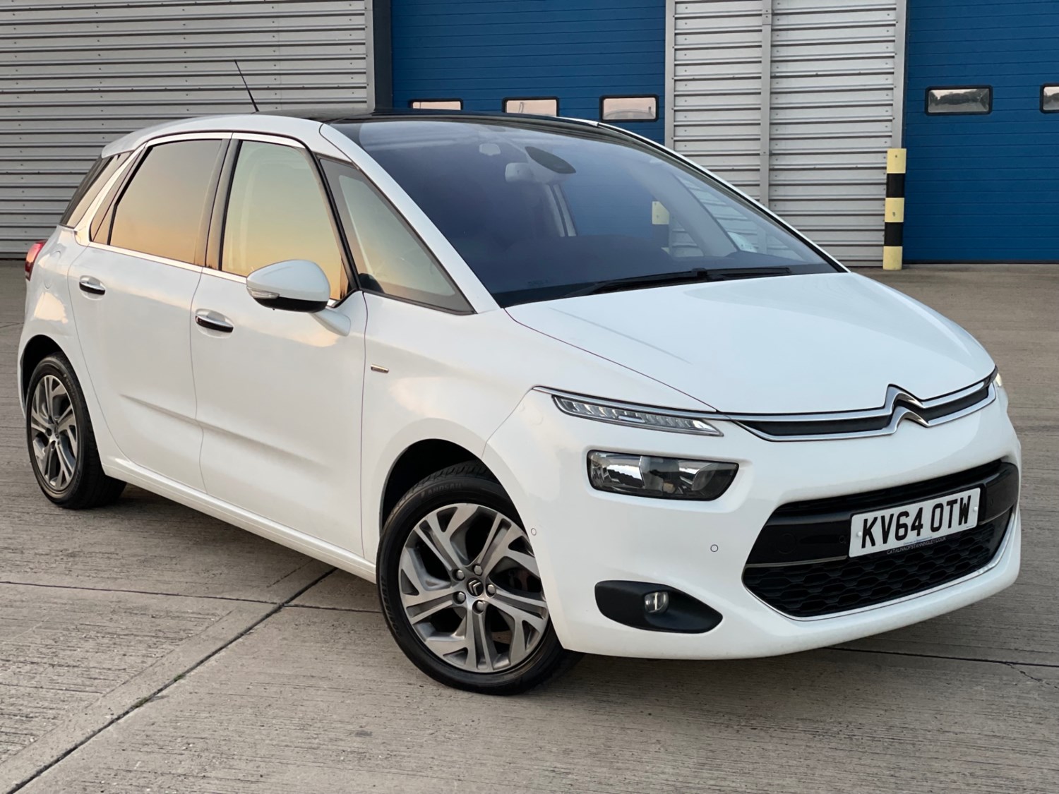 Citroen C4 Picasso Listing Image