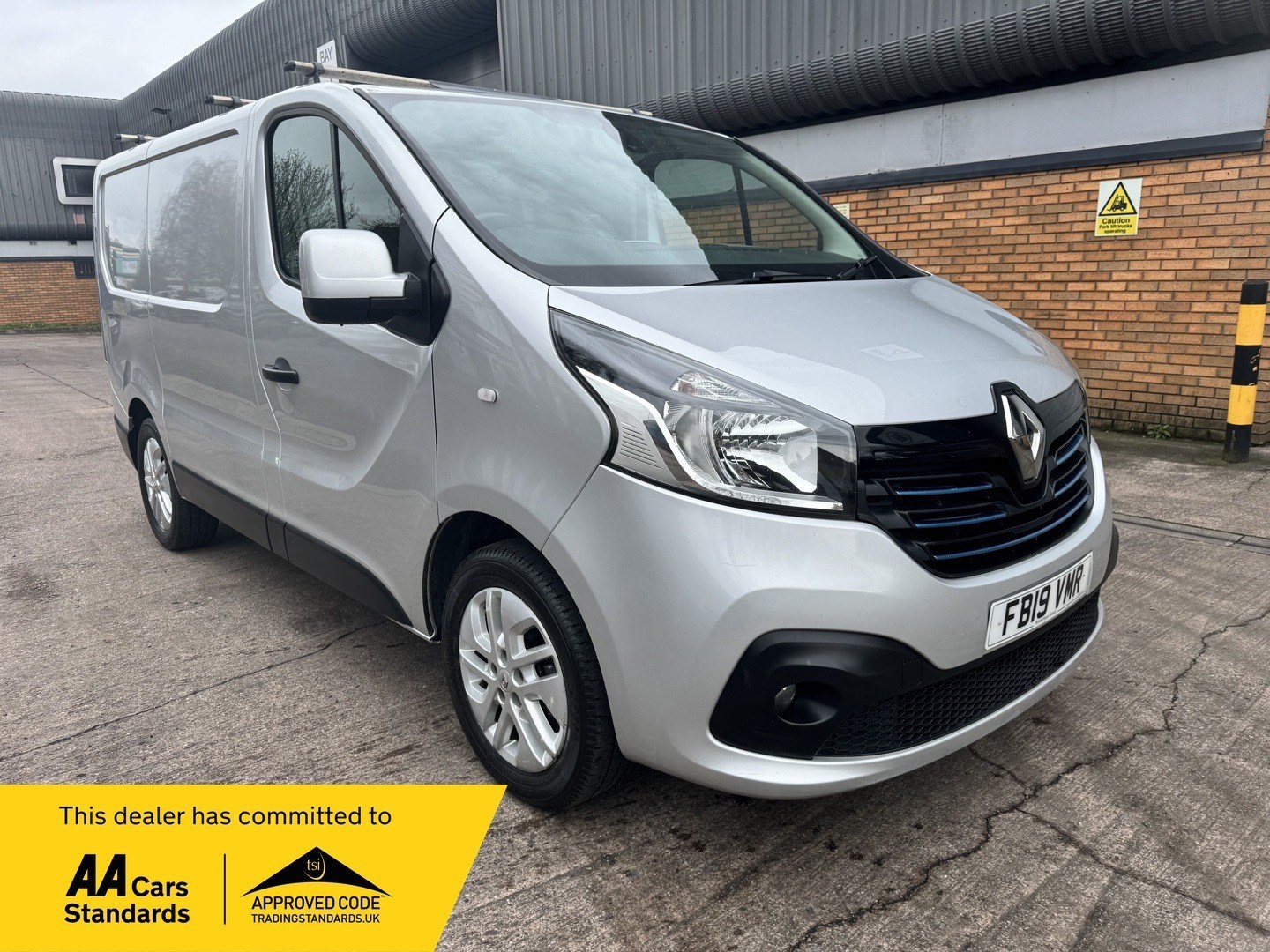 Renault Trafic Listing Image