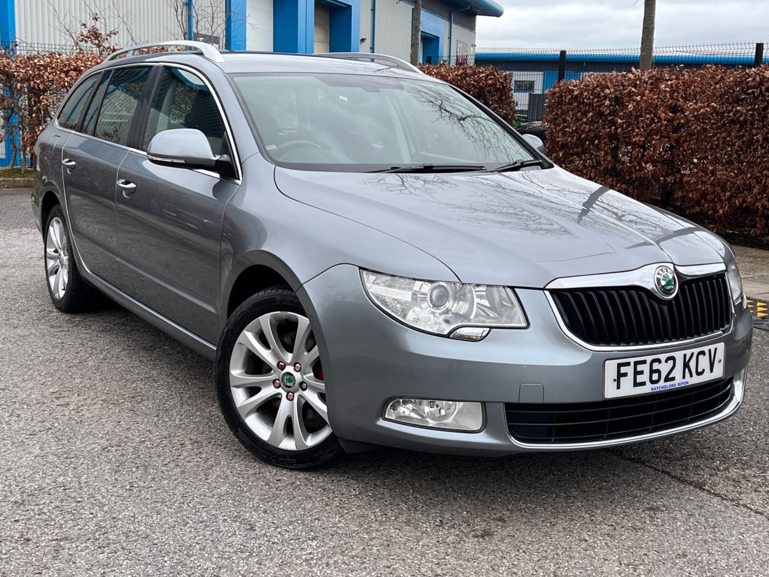 Skoda Superb Listing Image