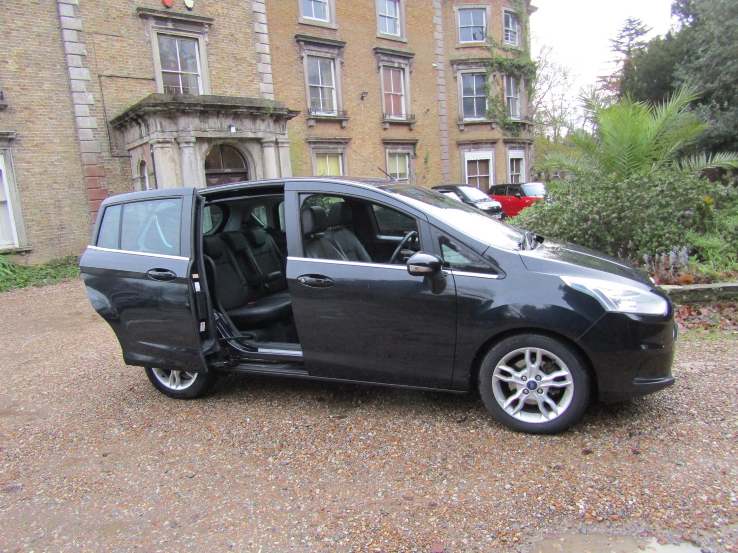 2014 (14) Ford B-MAX 1.6 TDCi Titanium X 5dr For Sale In Broadstairs, Kent