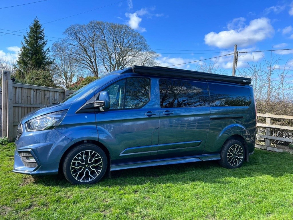 Ford Transit Custom Listing Image