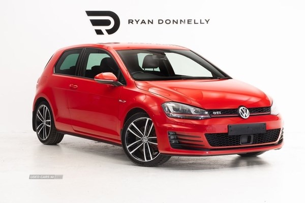 Volkswagen Golf Listing Image