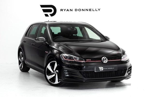 Volkswagen Golf Listing Image