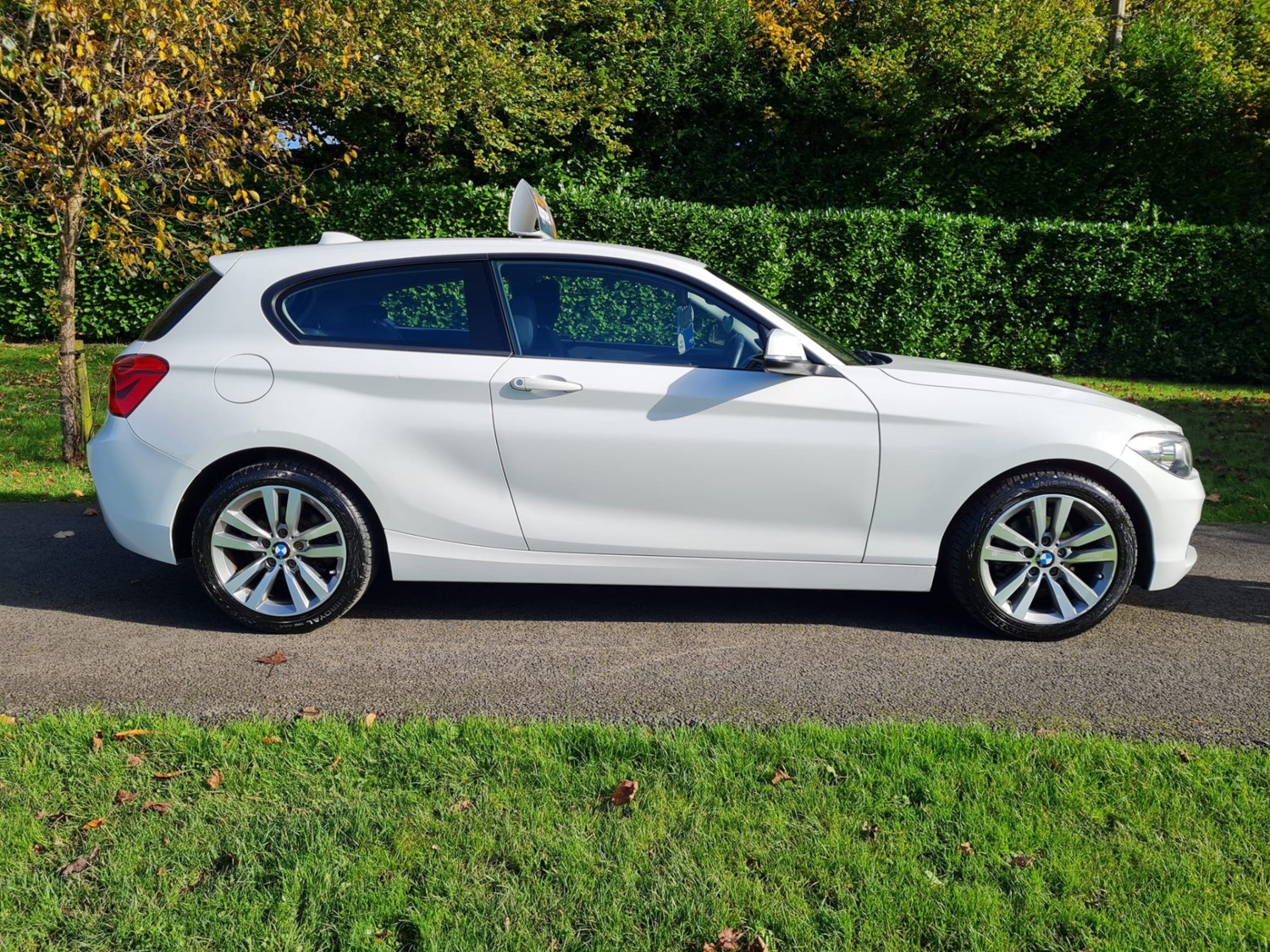 BMW 1 Series Listing Image