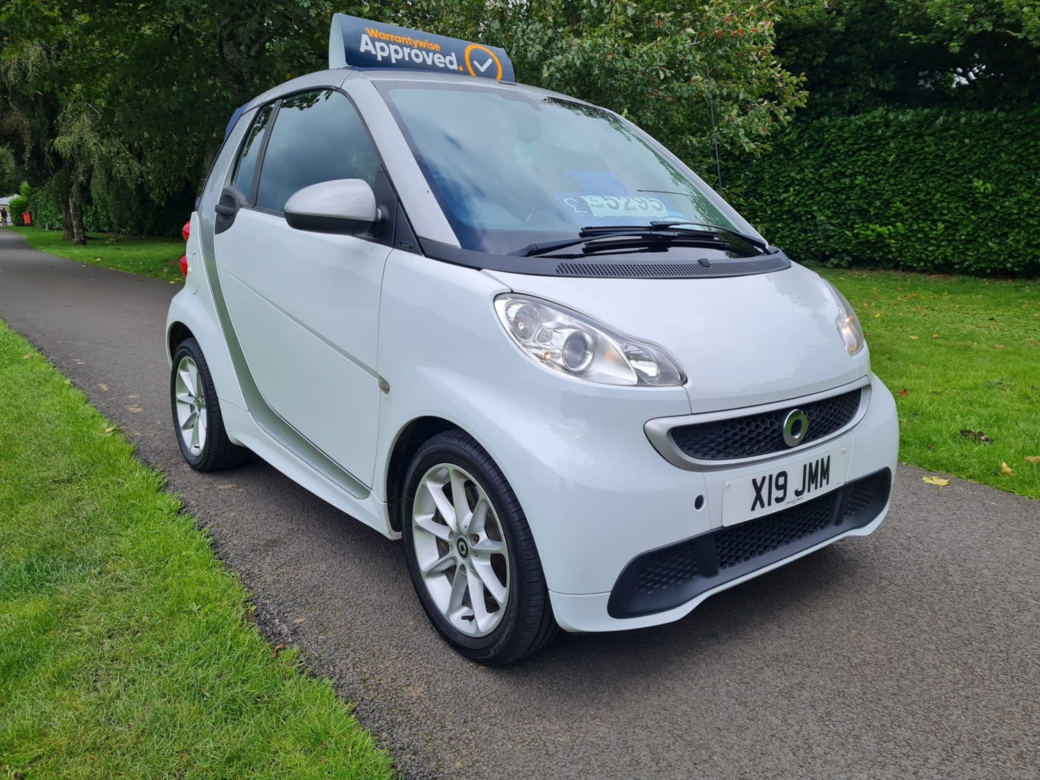 Smart fortwo Listing Image