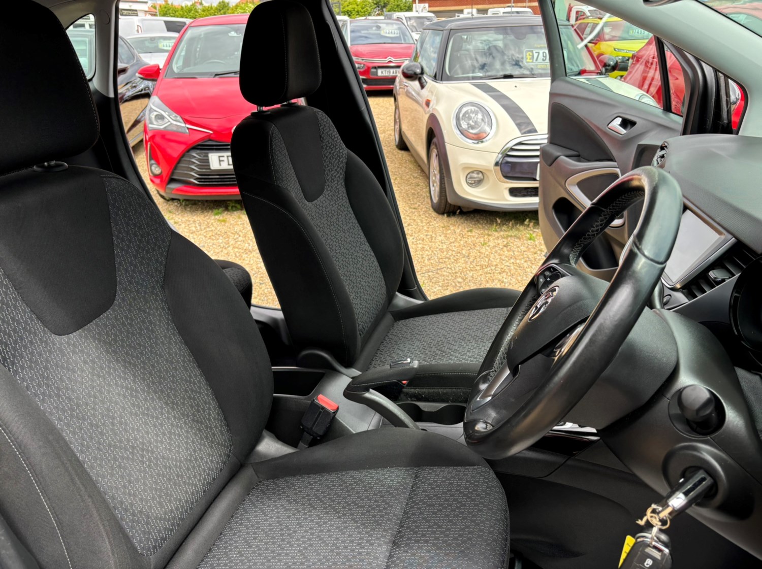 Vauxhall Crossland X Listing Image