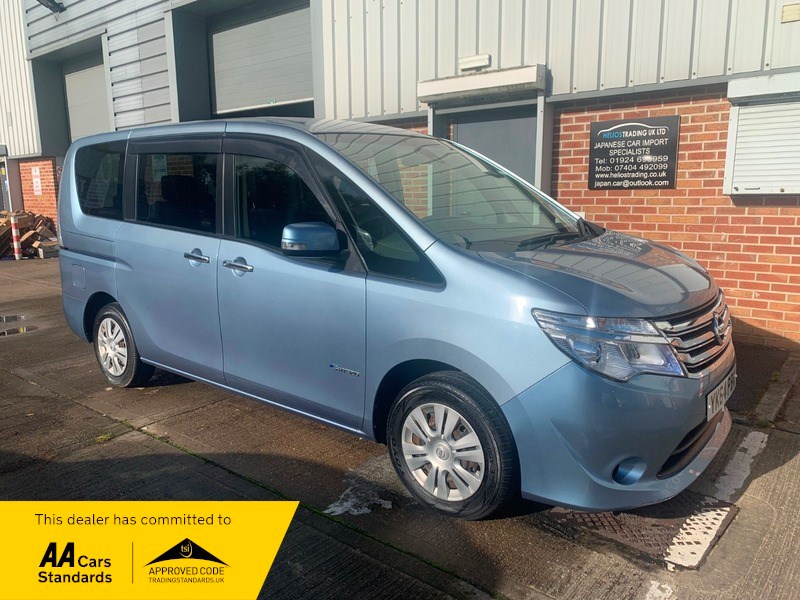 Nissan Serena Listing Image