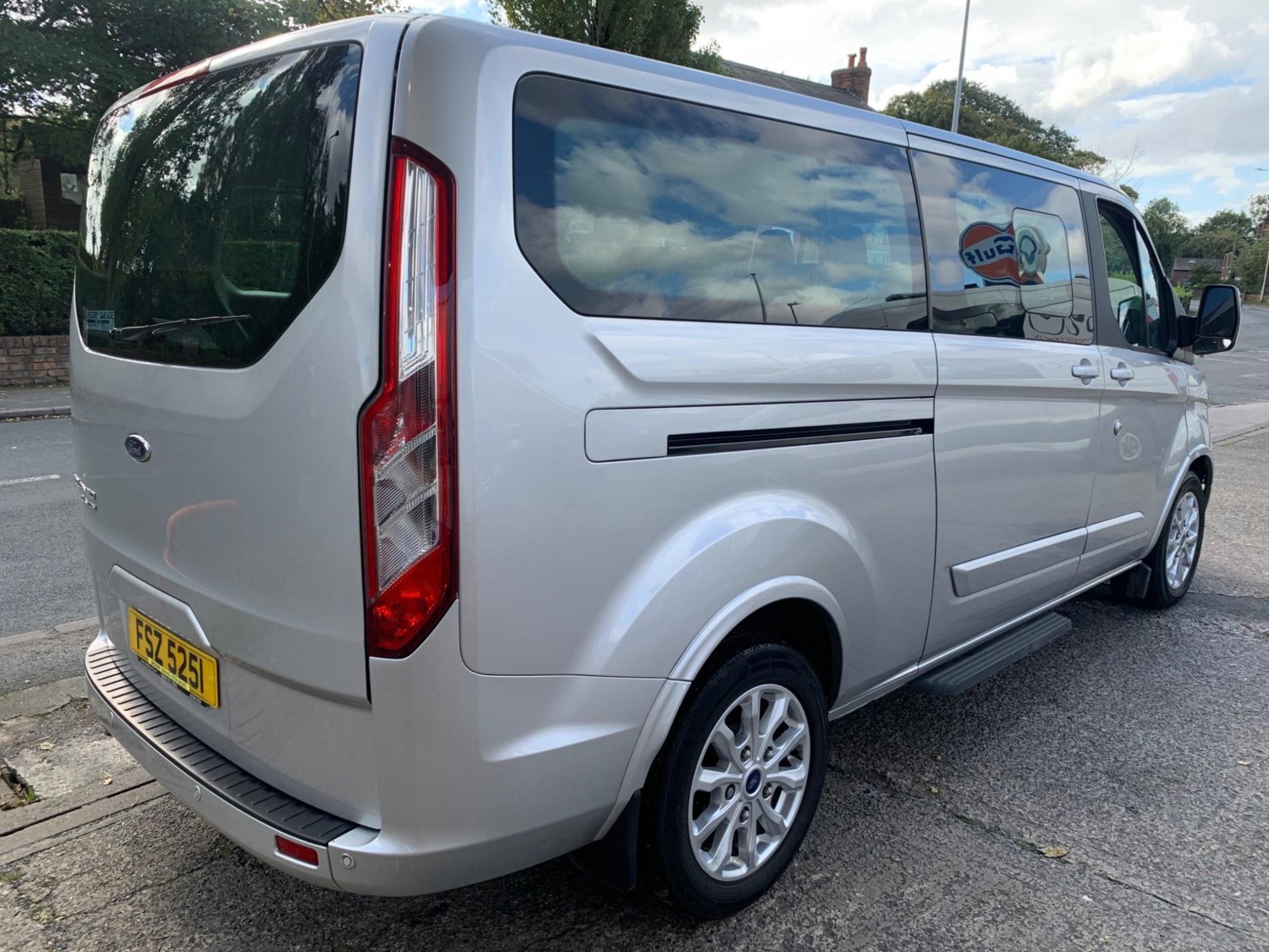 Ford Tourneo Custom Listing Image