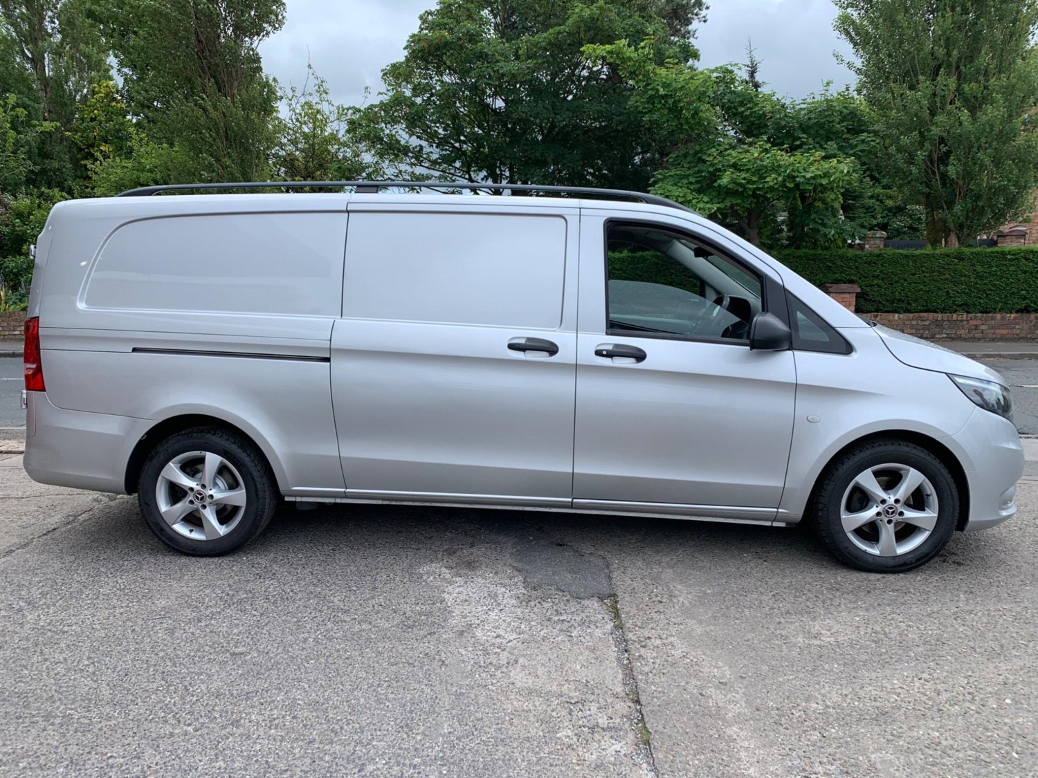 Mercedes-Benz Vito Listing Image