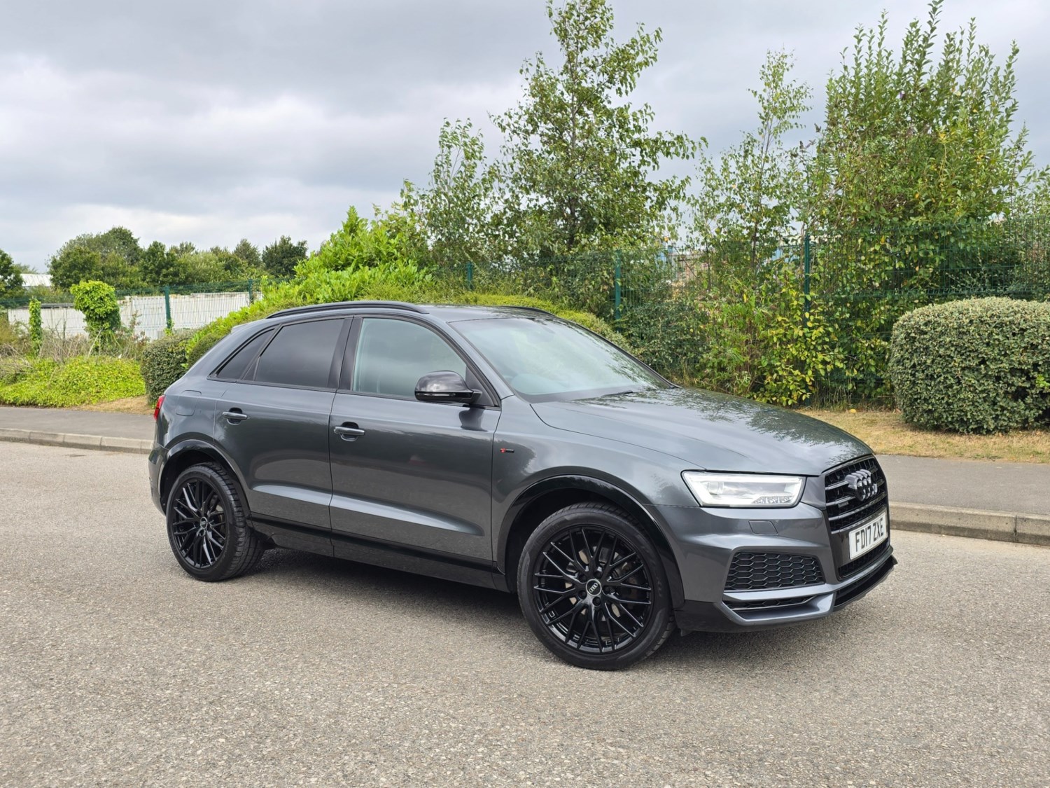 Audi Q3 Listing Image