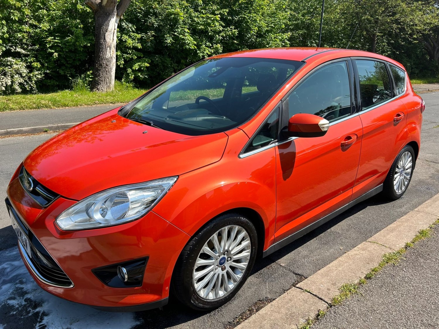 Ford C-Max Listing Image