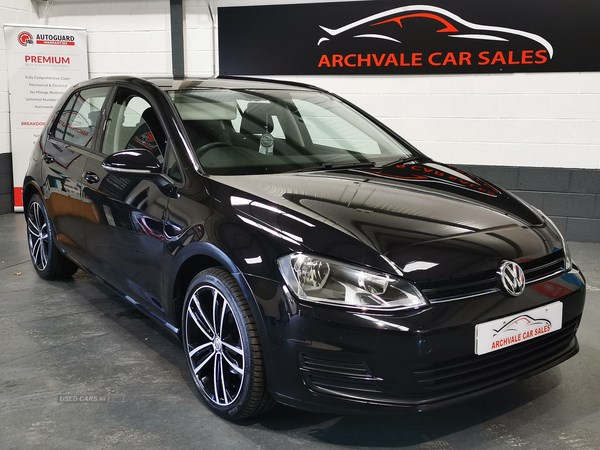 Volkswagen Golf Listing Image