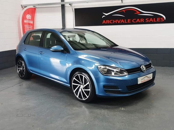 Volkswagen Golf Listing Image