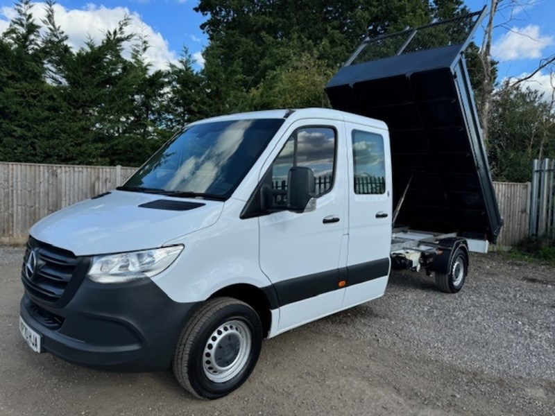 Mercedes-Benz Sprinter Listing Image