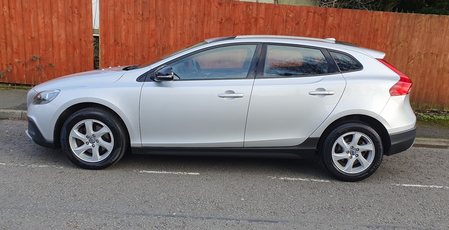 Volvo V40 Listing Image