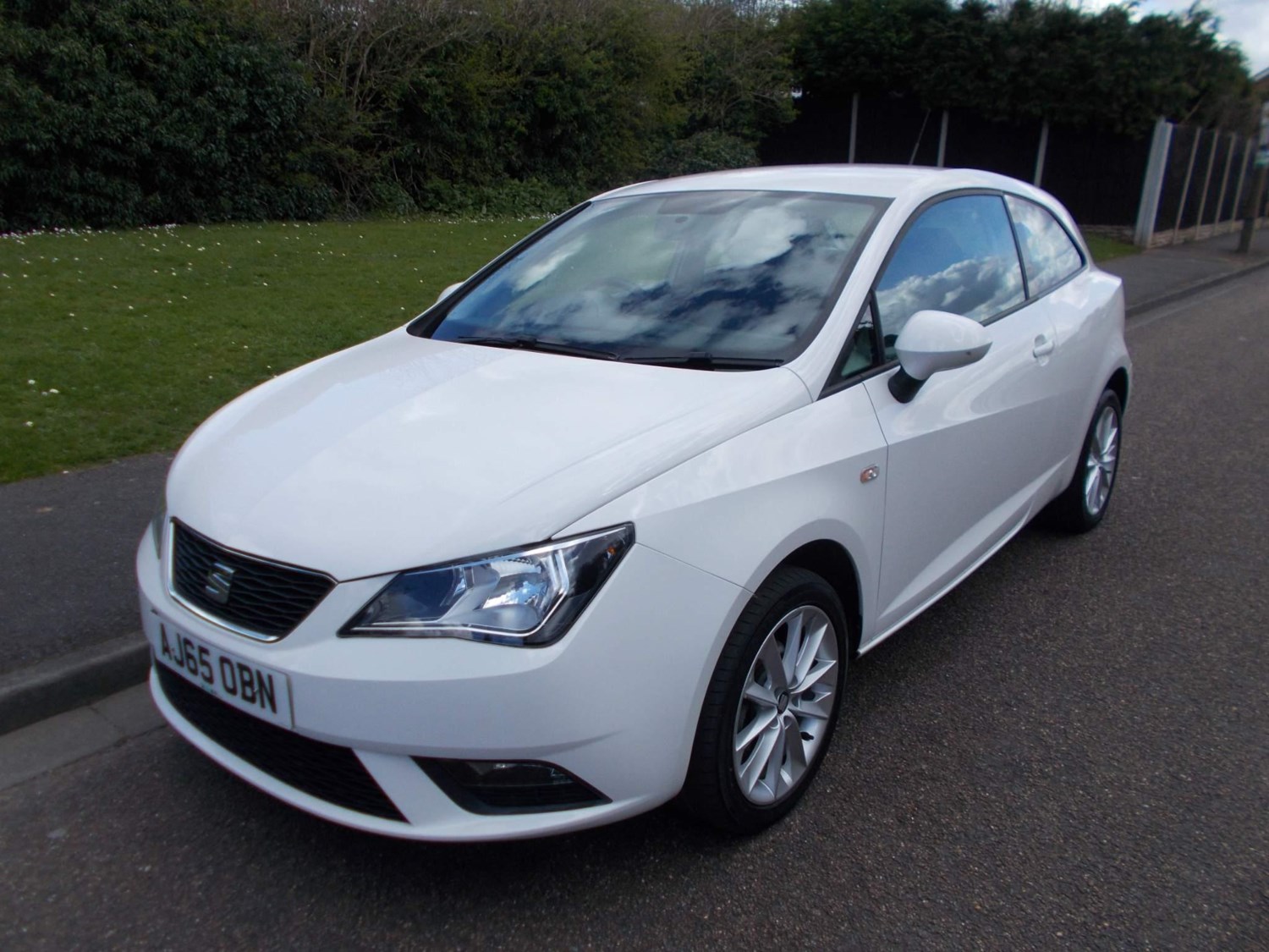 SEAT Ibiza Listing Image