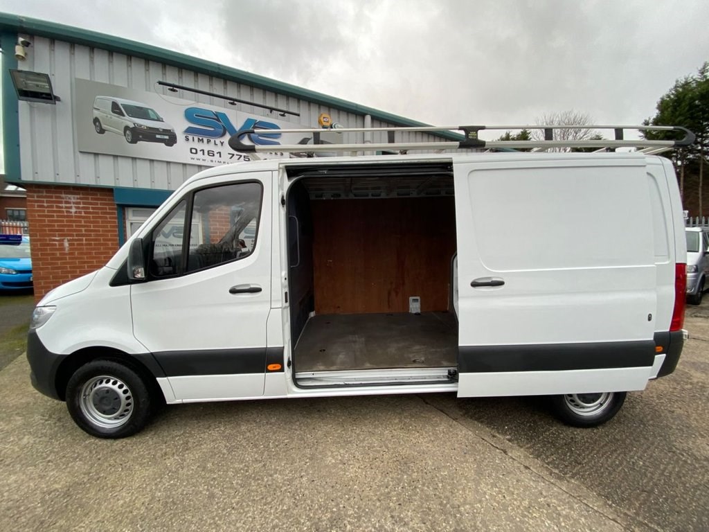 Mercedes-Benz Sprinter Listing Image