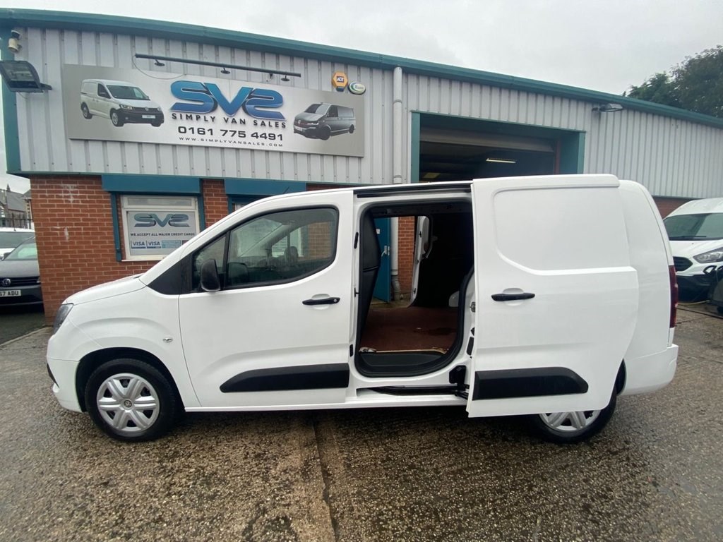 Vauxhall Combo Listing Image