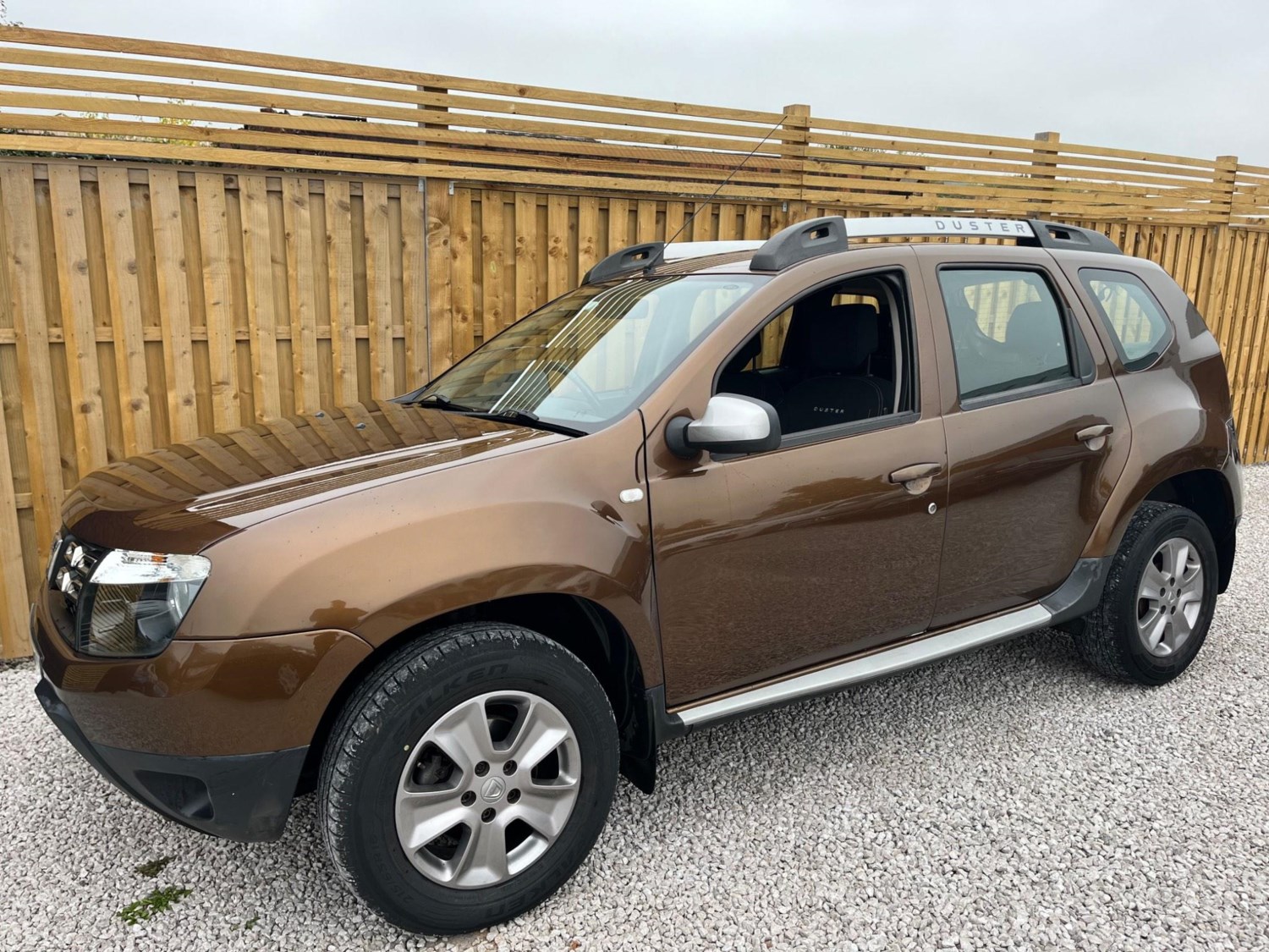 Dacia Duster Listing Image