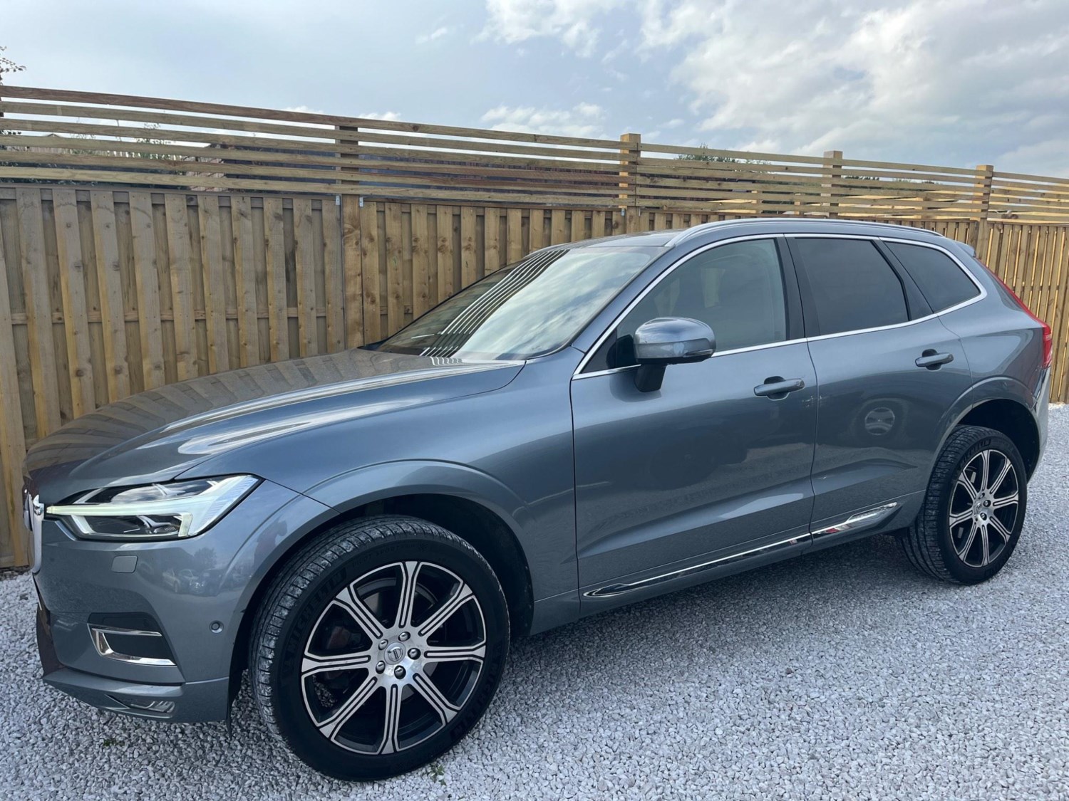 Volvo XC60 Listing Image