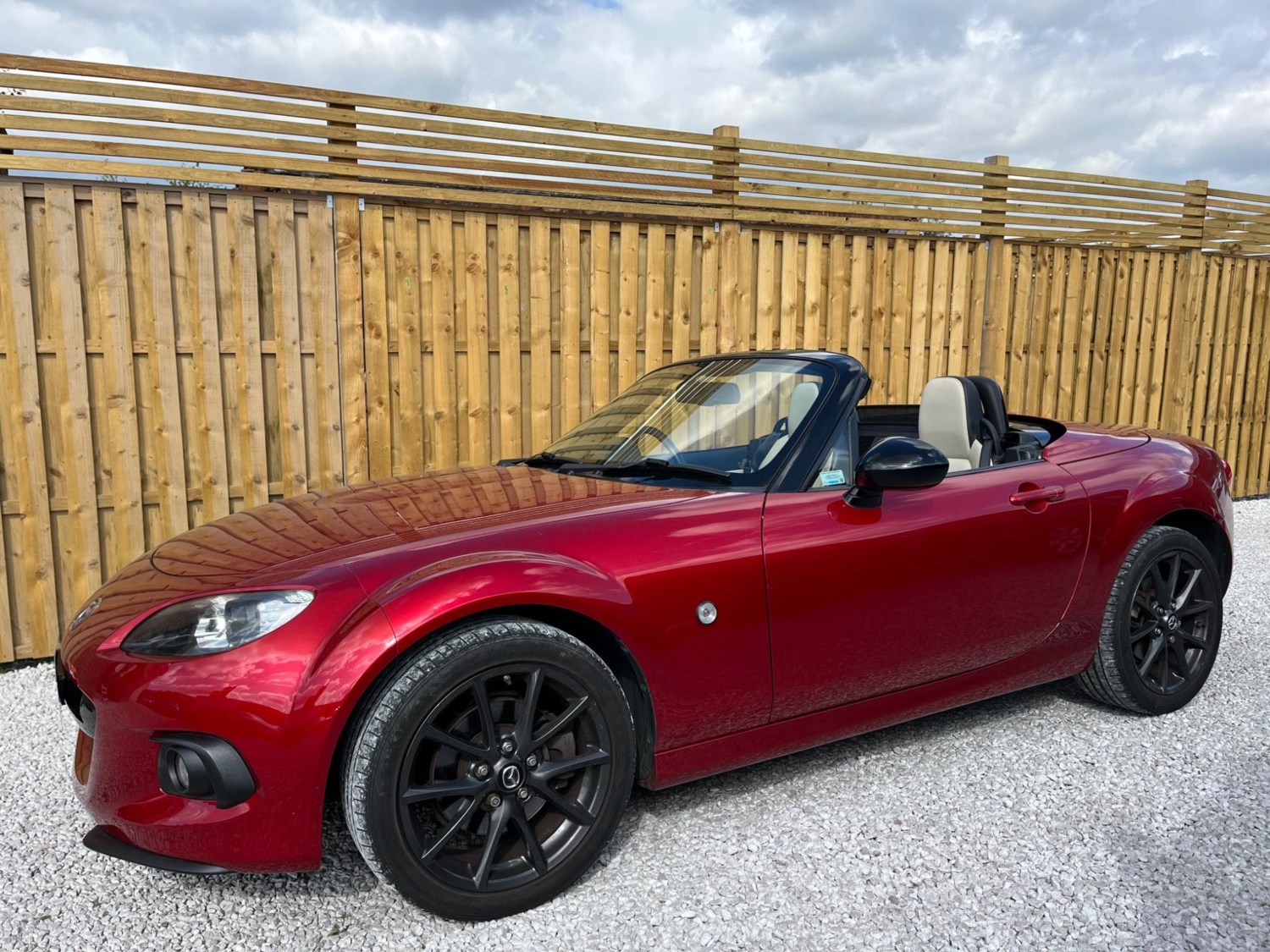 Mazda MX-5 Listing Image