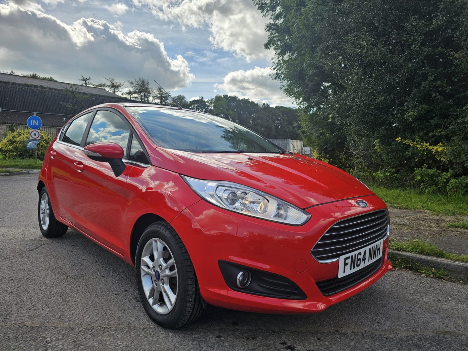 Ford Fiesta Listing Image