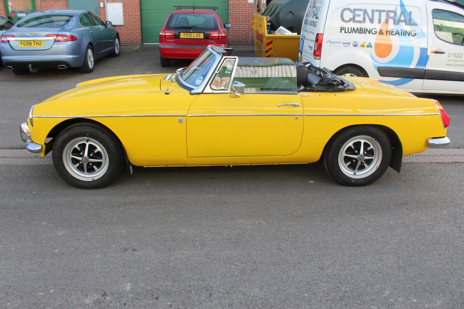 1974 MG B Roadster With Overdrive For Sale In Lincoln, Lincolnshire