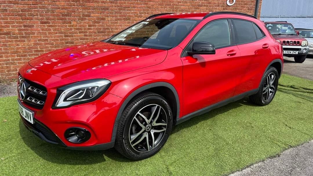 Mercedes-Benz GLA Listing Image