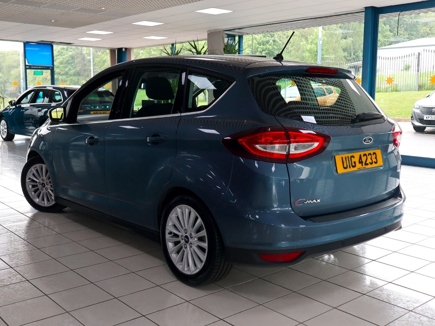 Ford C-Max Listing Image