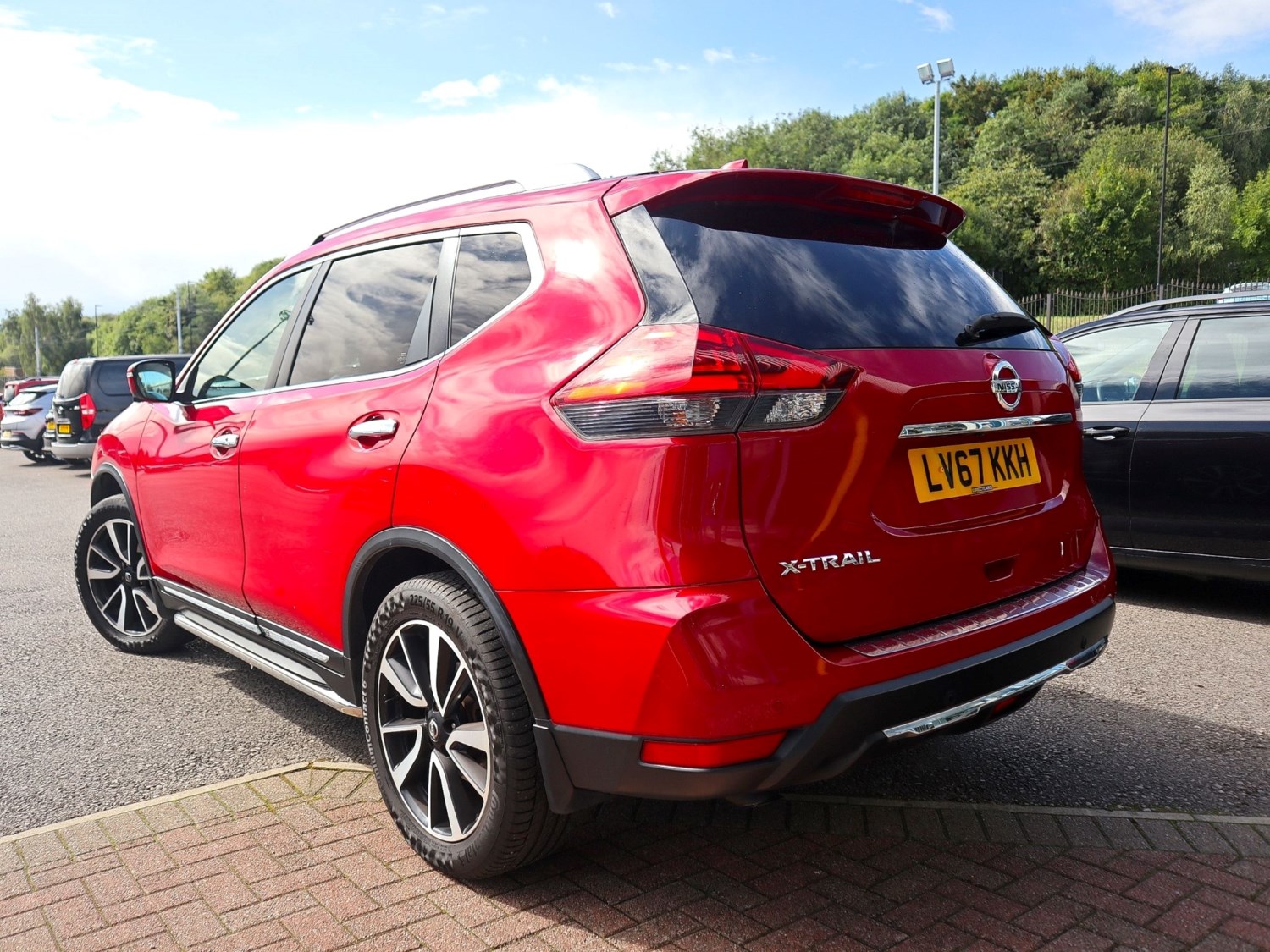 Nissan X-Trail Listing Image