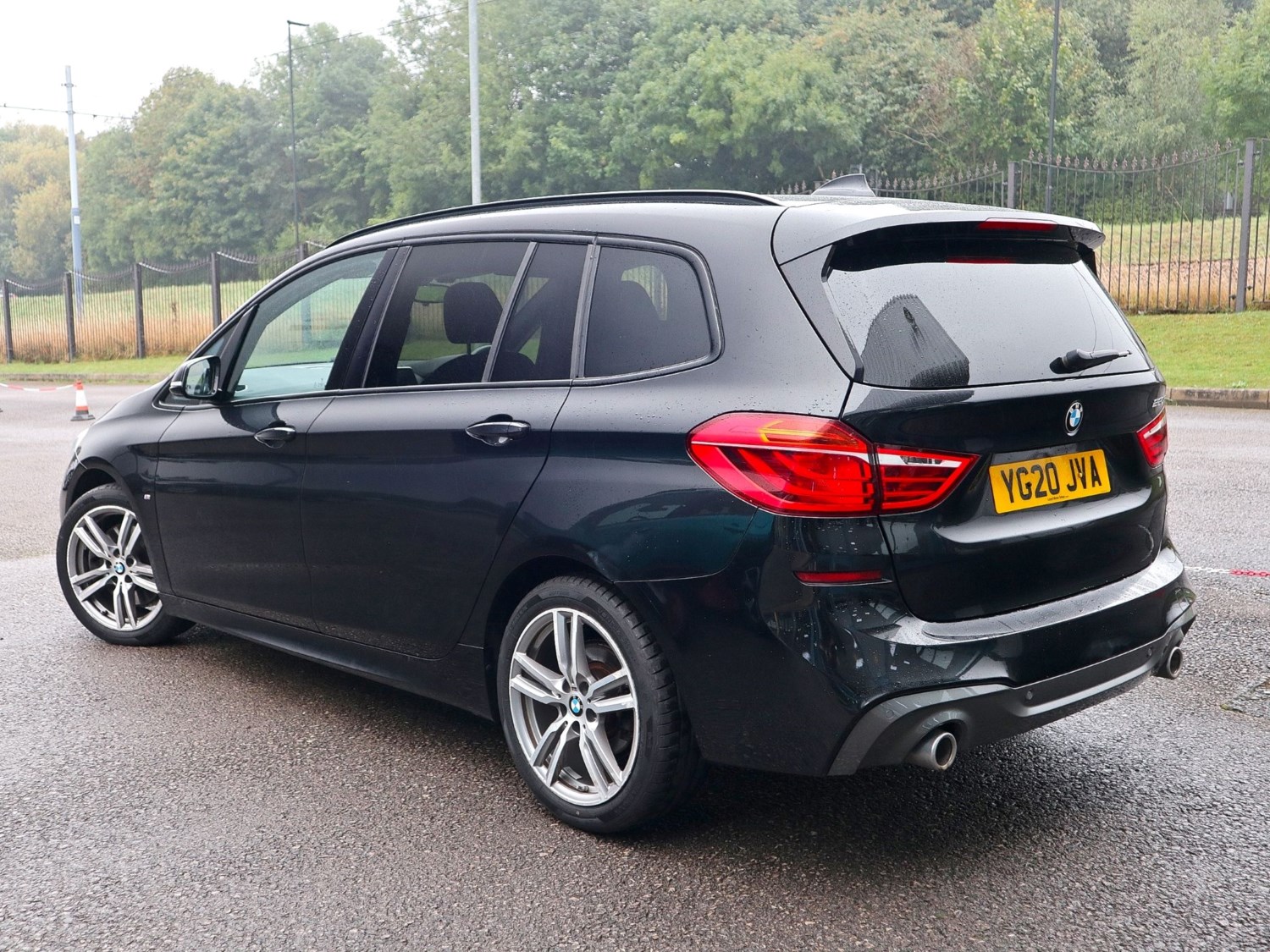 BMW 2 Series Listing Image