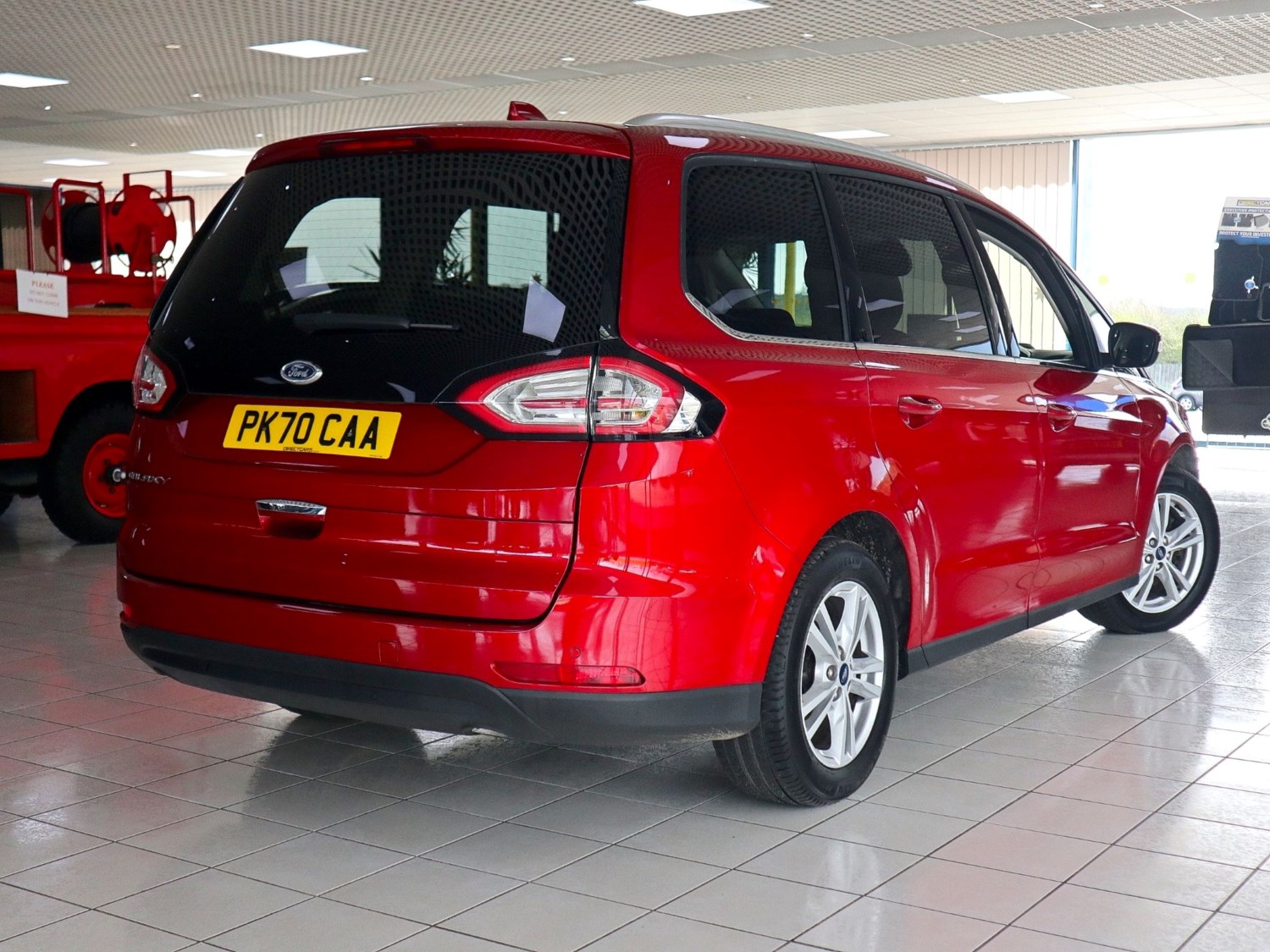 Ford Galaxy Listing Image