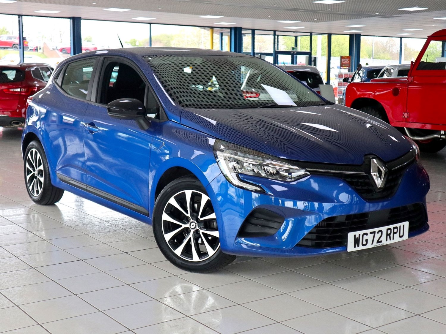 Renault Clio Listing Image