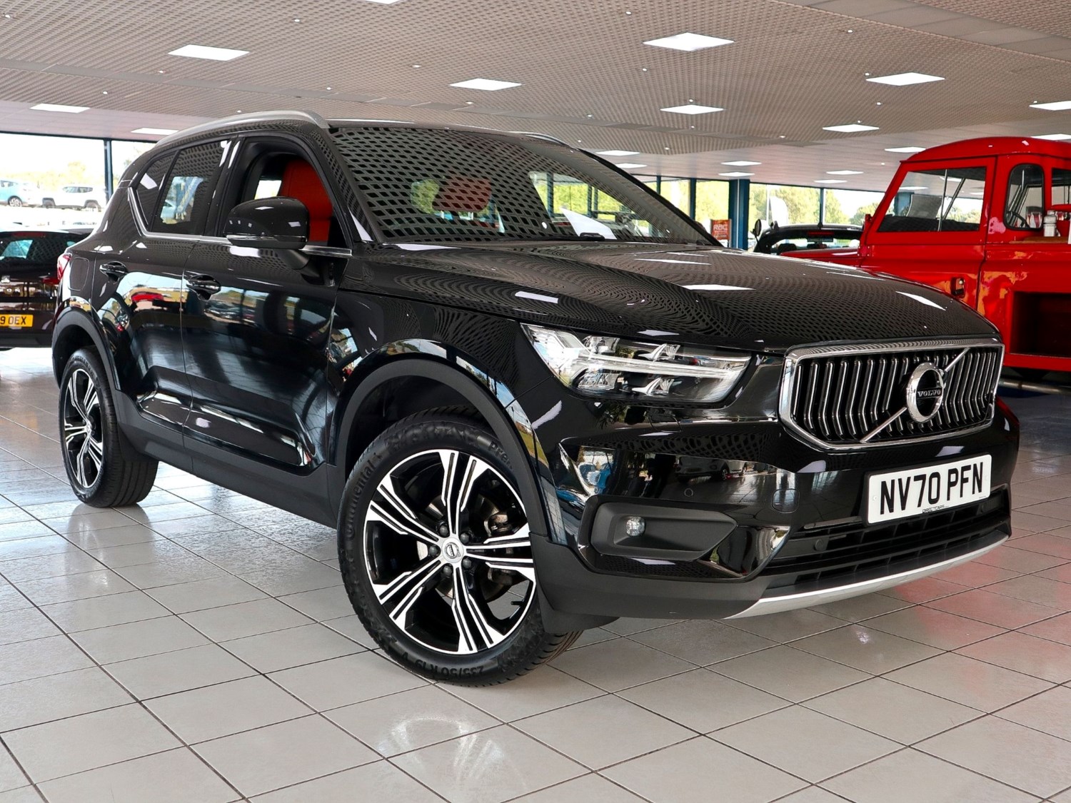 Volvo XC40 Listing Image