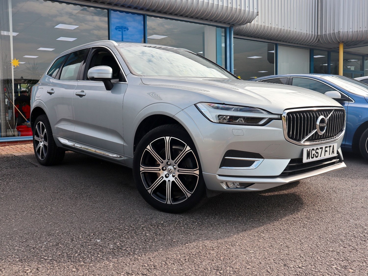 Volvo XC60 Listing Image