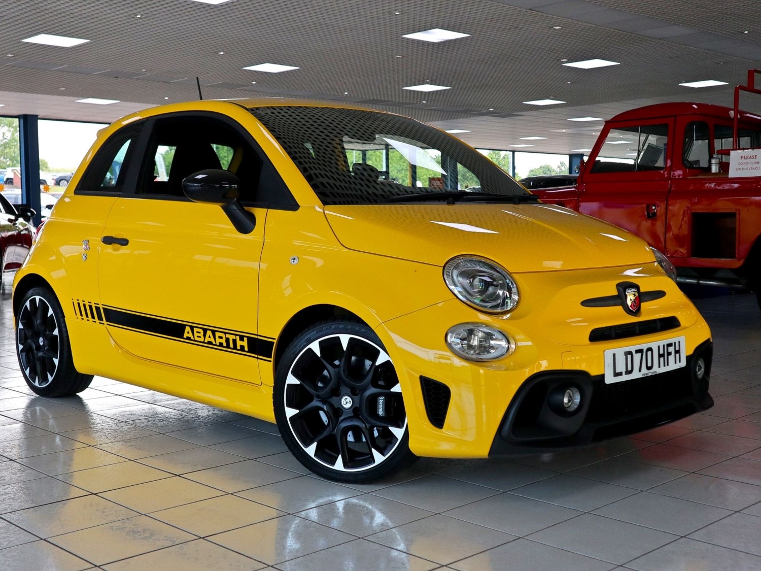 Abarth 595 Listing Image