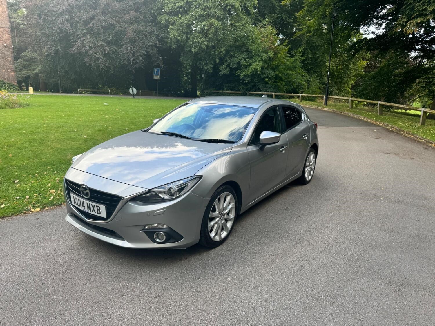 Mazda 3 Listing Image