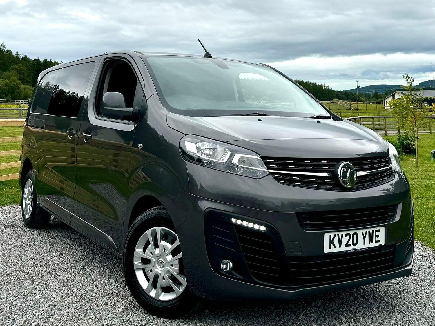 Vauxhall Vivaro Listing Image