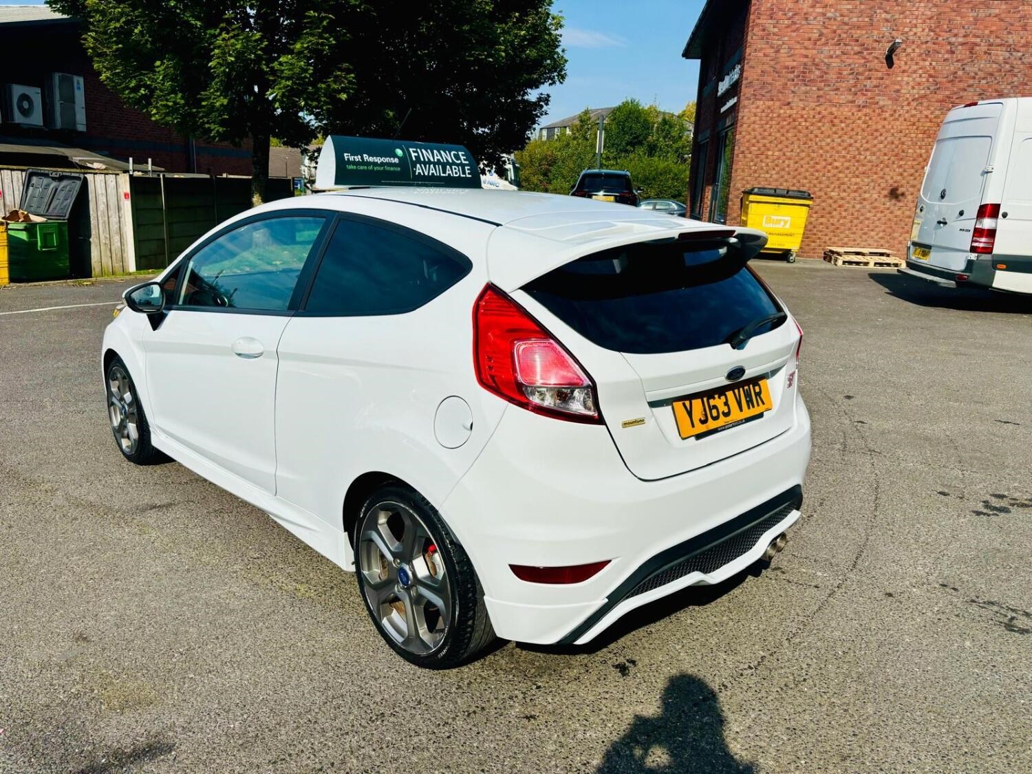 Ford Fiesta Listing Image