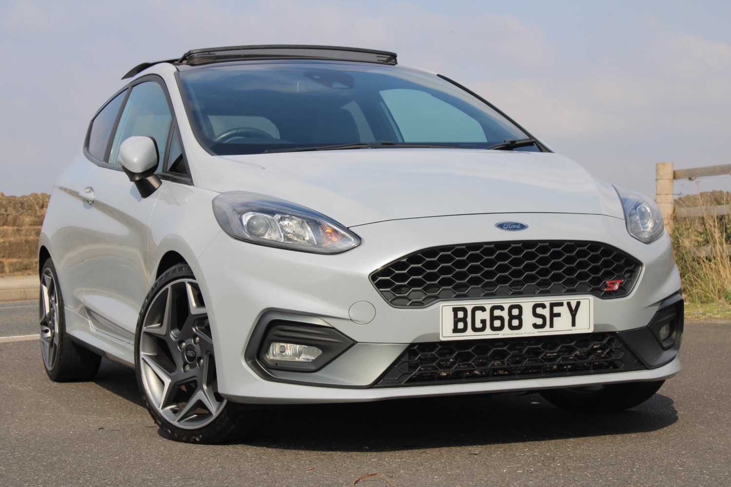 Ford Fiesta Listing Image