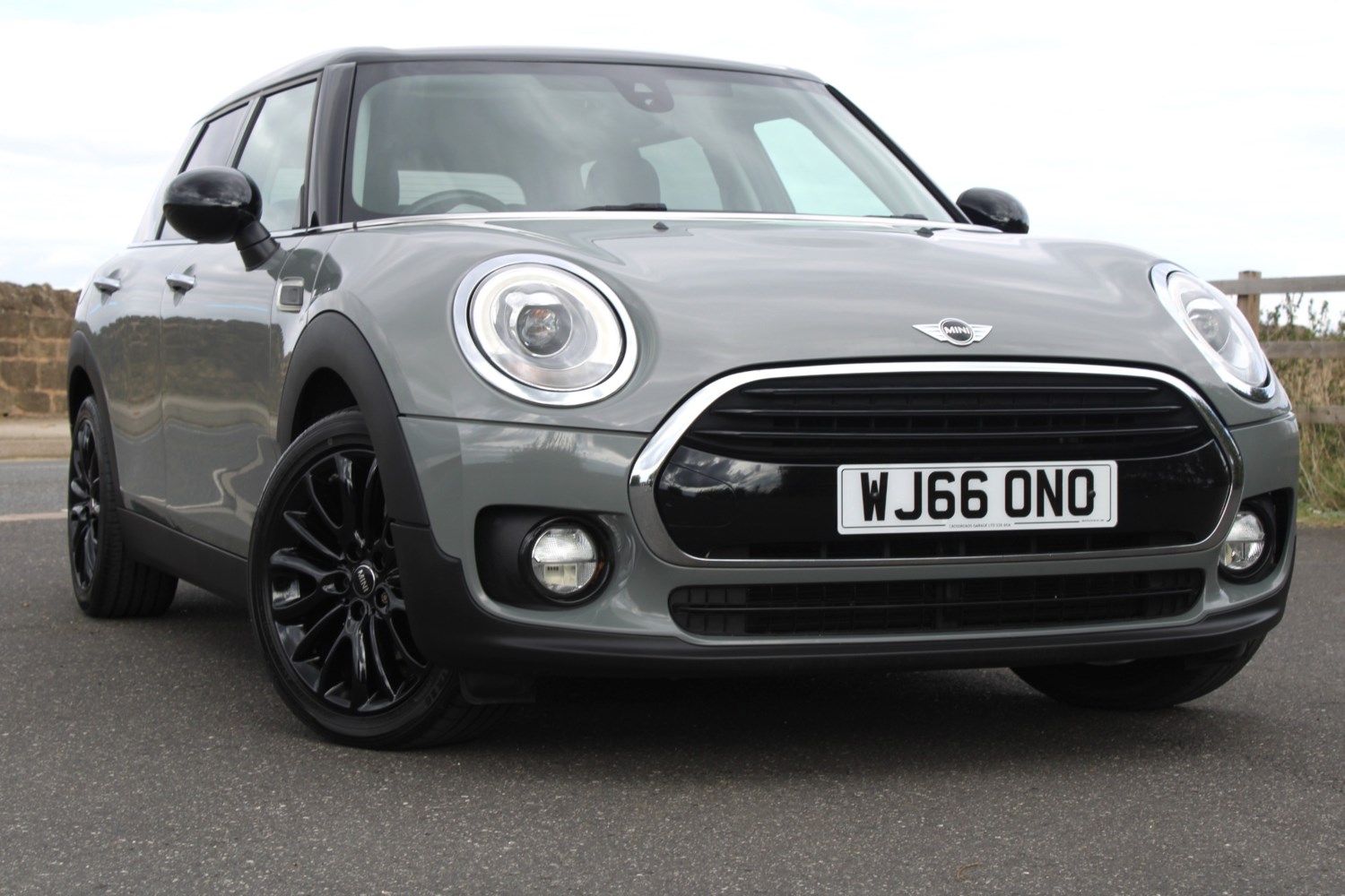 MINI Clubman Listing Image