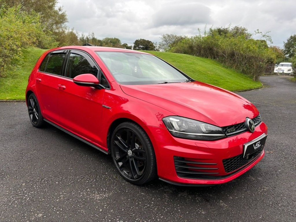 Volkswagen Golf Listing Image