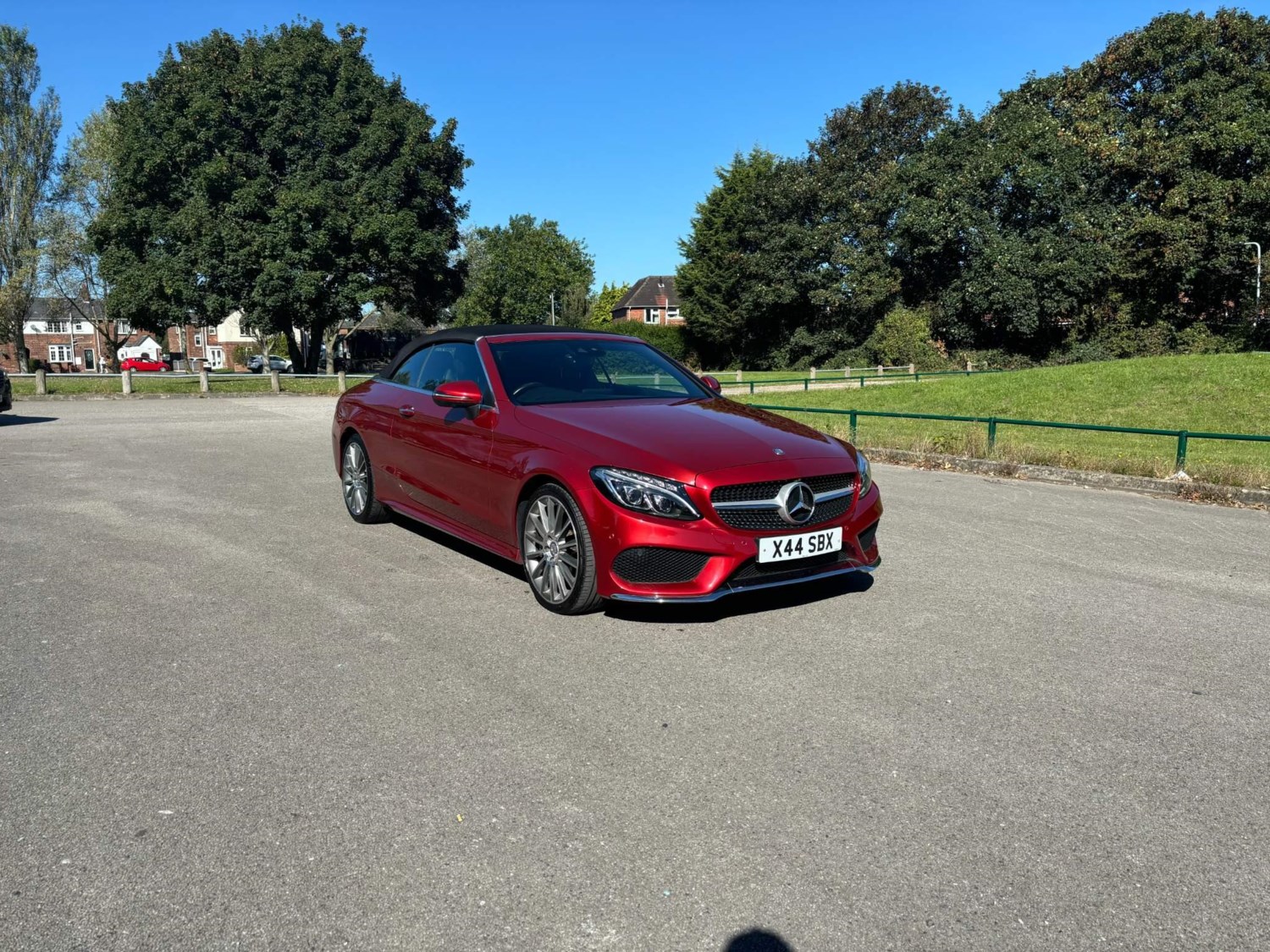 Mercedes-Benz C-Class Listing Image