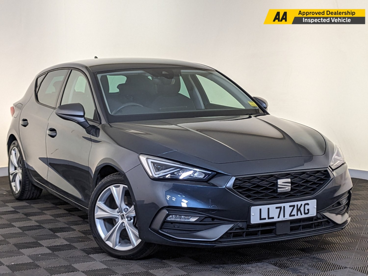 SEAT Leon Listing Image