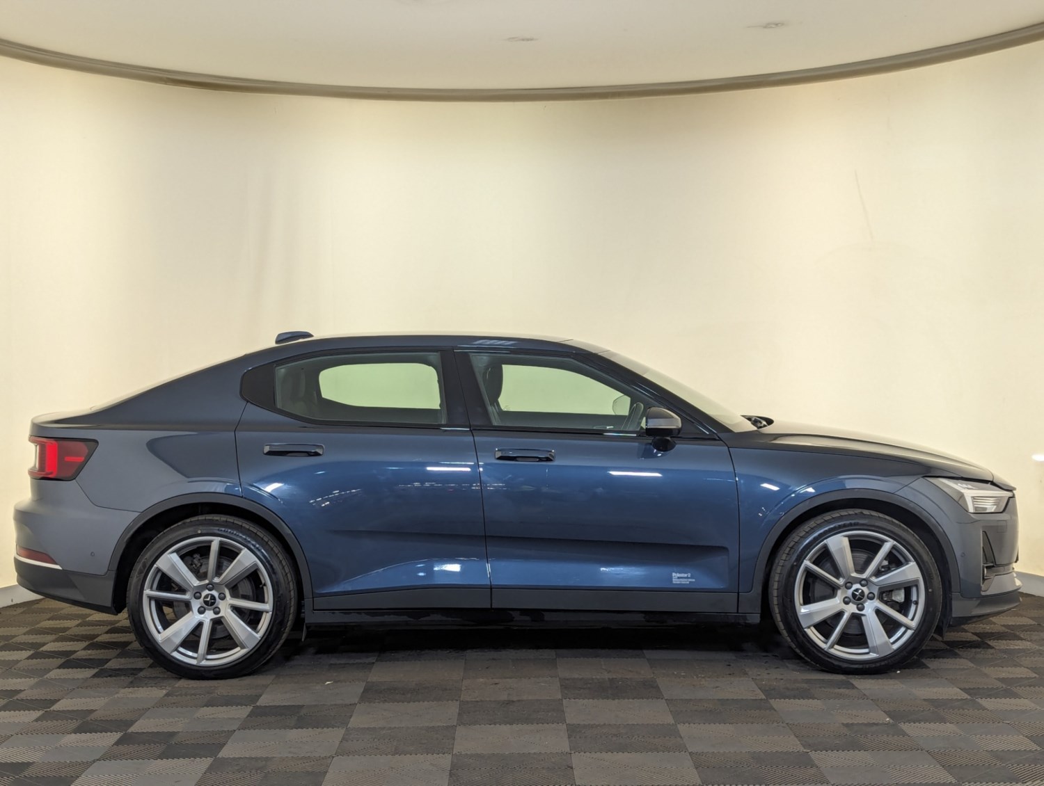 Polestar Polestar 2 Listing Image