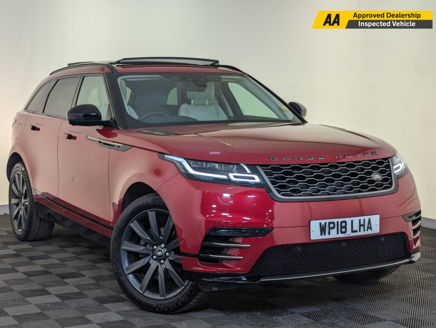 Land Rover Range Rover Velar Listing Image