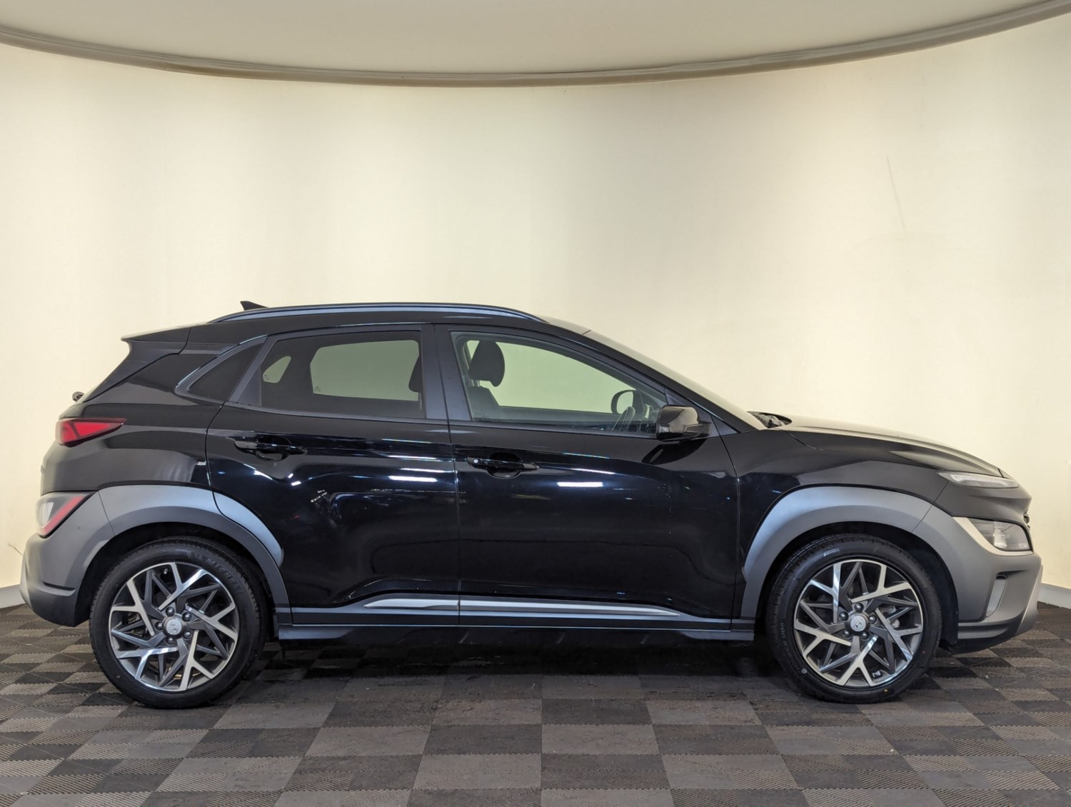 Hyundai KONA Listing Image