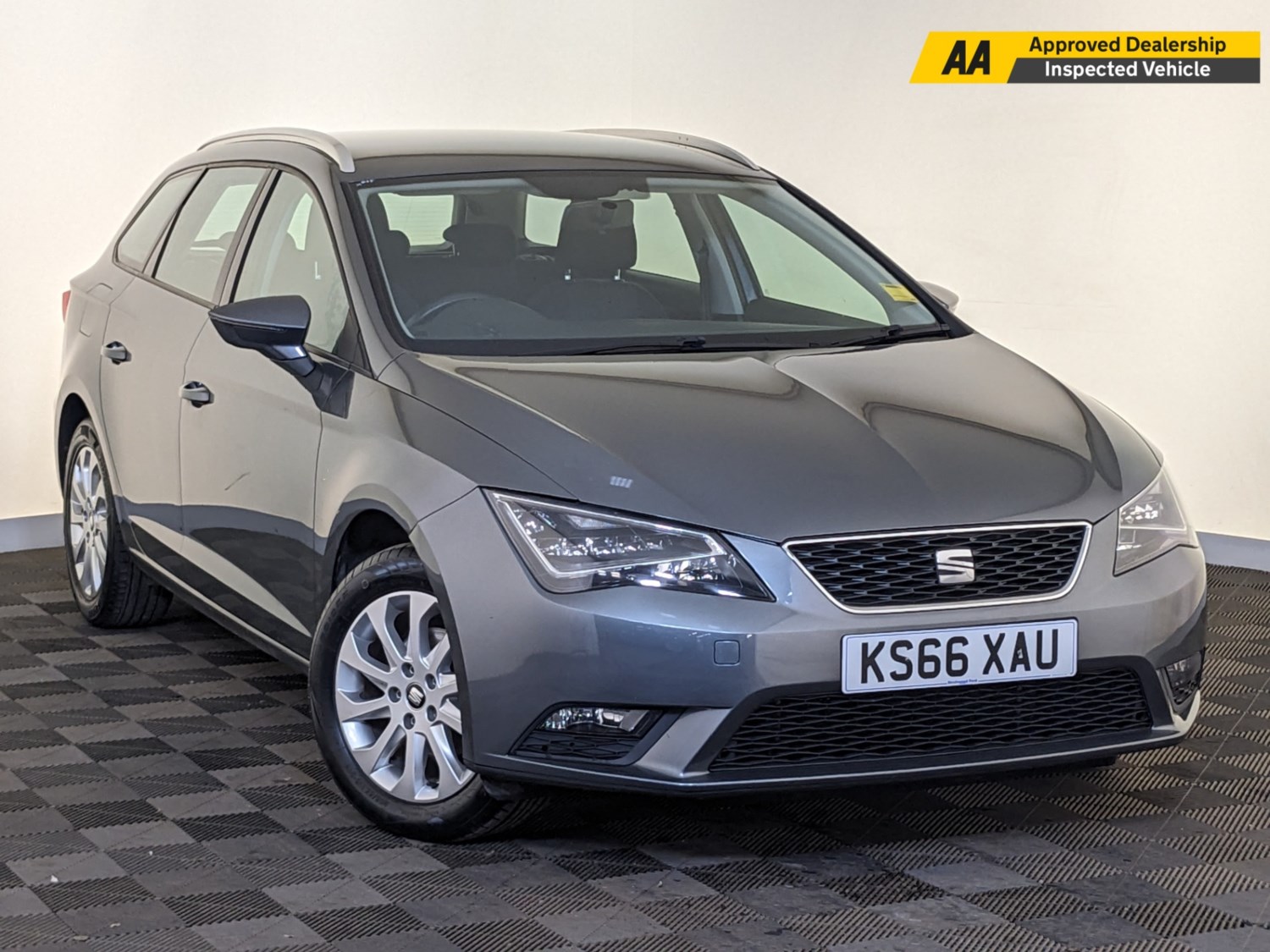 SEAT Leon Listing Image